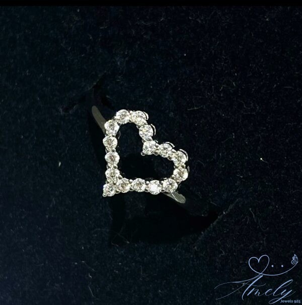 Anello cuore con zirconi - immagine 4